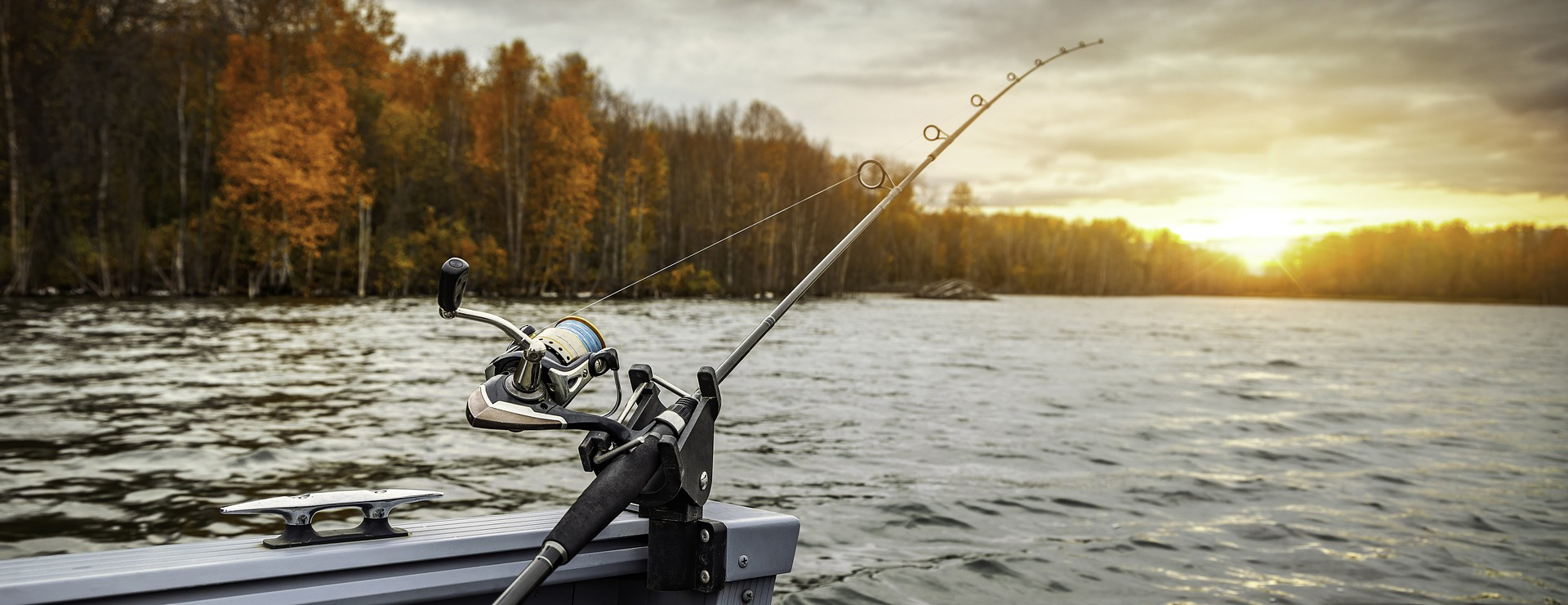 Front Page -Fishing Gear Shop fishing boat 5541327 1920